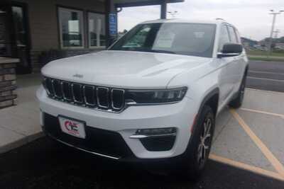 2024 Jeep Grand Cherokee, $30349.0. Photo 3