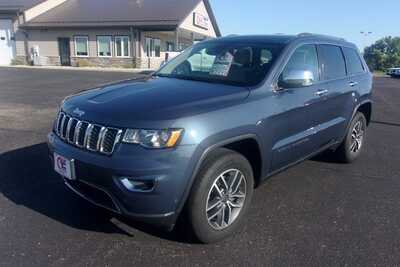 2020 Jeep Grand Cherokee, $18349.0. Photo 2