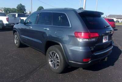 2020 Jeep Grand Cherokee, $18349.0. Photo 4