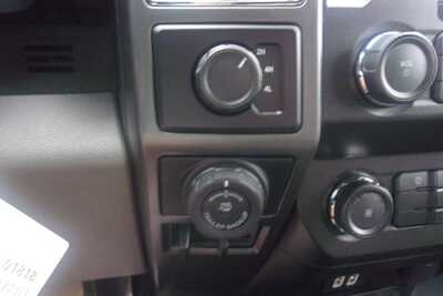 2019 Ford F150 Crew Cab, $20349.0. Photo 11