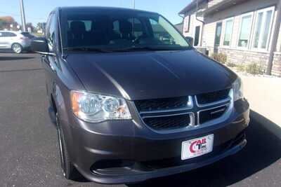 2018 Dodge Caravan, Grand, $22349.0. Photo 3
