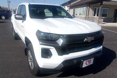 2024 Chevrolet Colorado Crew Cab, $26349.0. Photo 3
