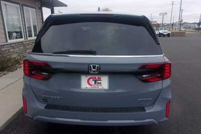 2025 Honda Odyssey, $33349.0. Photo 5