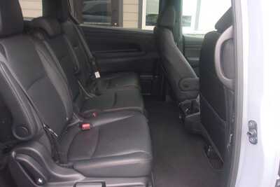 2025 Honda Odyssey, $33349.0. Photo 8