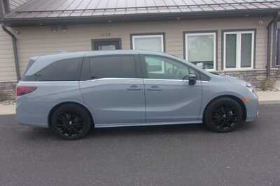 2025 Honda Odyssey, $33349.0. Photo 1