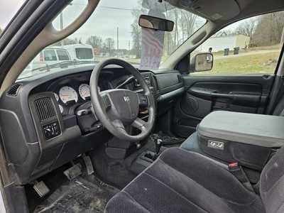 2005 Dodge 3500 Crew Cab, $13750. Photo 6