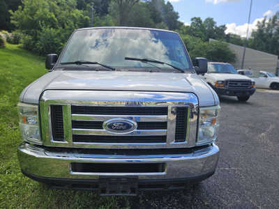 2008 Ford Van,Passenger, $3490. Photo 3