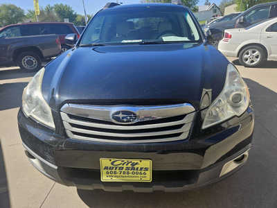 2010 Subaru Outback, $5950. Photo 2