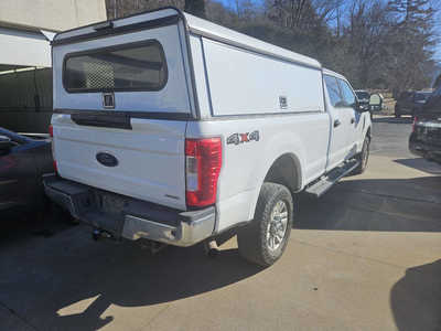 2019 Ford F350 Crew Cab, $21750. Photo 8