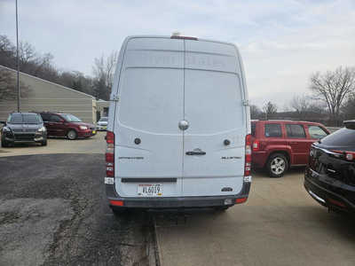 2014 Freightliner Sprinter, $14750. Photo 3