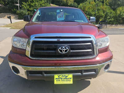 2010 Toyota Tundra Crew Cab, $10950. Photo 3