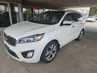 2016 Kia Sorento, $8750. Photo 1