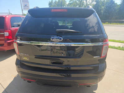 2015 Ford Explorer, $6950. Photo 4