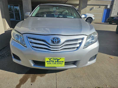 2010 Toyota Camry, $6450. Photo 2