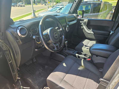 2011 Jeep Wrangler Unlimited, $17950. Photo 5