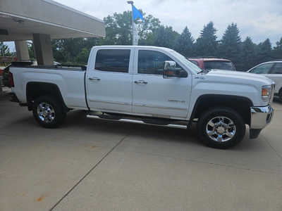 2015 GMC 2500 Crew Cab, $26950. Photo 2