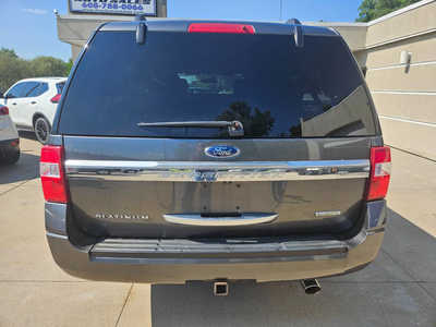 2015 Ford Expedition EL, $11750. Photo 2