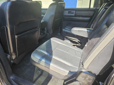 2015 Ford Expedition EL, $11750. Photo 4