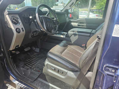 2015 Ford F350 Crew Cab, $19750. Photo 4