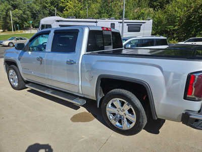 2016 GMC 1500 Crew Cab, $14750. Photo 2