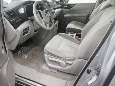 2016 Nissan Quest, $4950. Photo 6