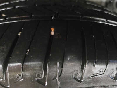 2016 Nissan Quest, $4950. Photo 8