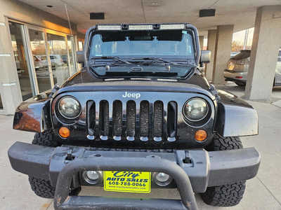 2011 Jeep Wrangler Unlimited, $10750. Photo 6