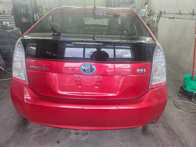 2011 Toyota Prius, $8750. Photo 3