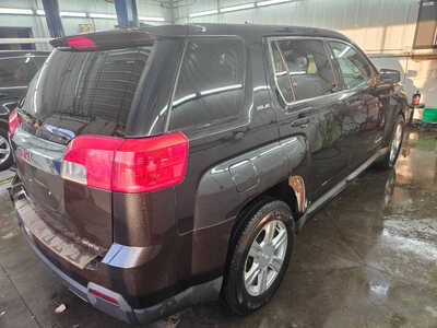 2014 GMC Terrain, $6950. Photo 4