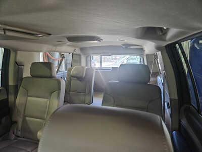 2016 Chevrolet Suburban, $17950. Photo 6