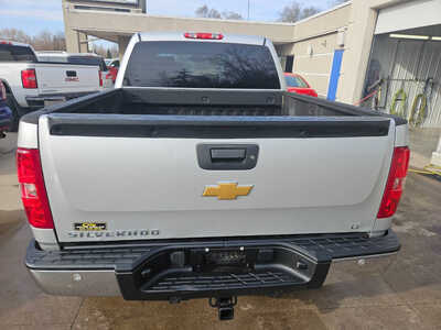 2012 Chevrolet 1500 Crew Cab, $9850. Photo 4