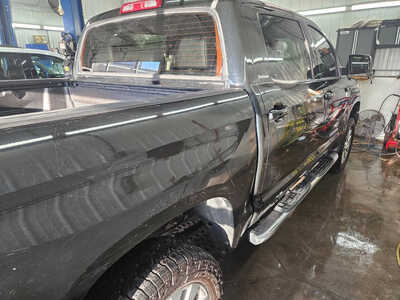 2016 Toyota Tundra Crew Cab, $18475. Photo 7