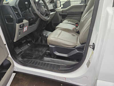 2016 Ford F150 Reg Cab, $10450. Photo 5