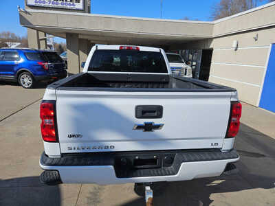 2019 Chevrolet 1500 Ext Cab, $18750. Photo 3
