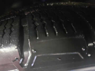 2012 Ford Focus, $5950. Photo 8