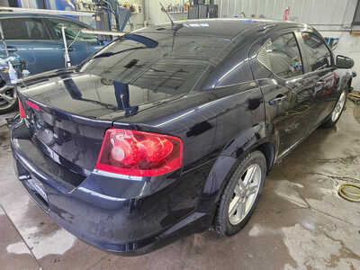 2011 Dodge Avenger, $6750. Photo 3