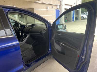 2013 Ford Escape, $6950. Photo 12