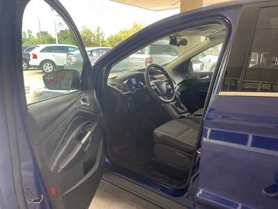 2013 Ford Escape, $6950. Photo 5