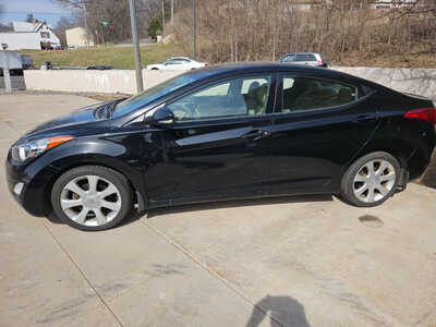 2013 Hyundai Elantra, $7650. Photo 1
