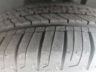 2017 Chevrolet Sonic, $8950. Photo 7