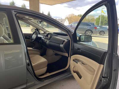2005 Toyota Prius, $6950. Photo 12