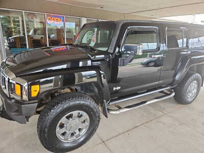 2010 Hummer H3, $6750. Photo 3