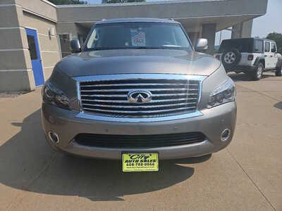 2014 Infiniti QX80, $11750. Photo 2