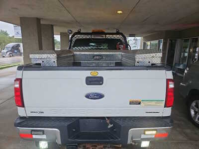 2015 Ford F350 Crew Cab, $15750. Photo 4