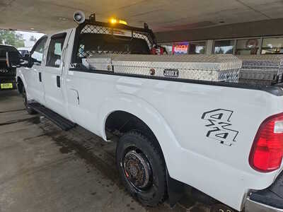 2015 Ford F350 Crew Cab, $15750. Photo 5