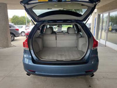 2009 Toyota Venza, $7950. Photo 4