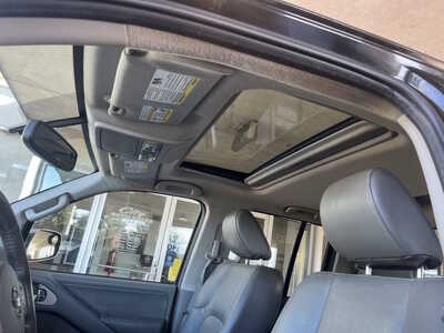 2013 Nissan Frontier, $8250. Photo 4