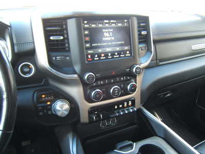 2020 RAM 1500 Crew Cab, $27900. Photo 10