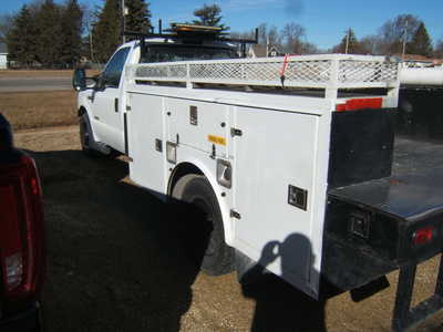 2006 Ford F350 Reg Cab, $8900. Photo 6