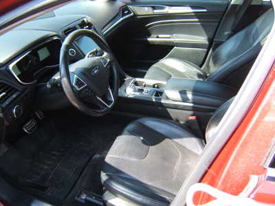 2017 Ford Fusion, $10919. Photo 5